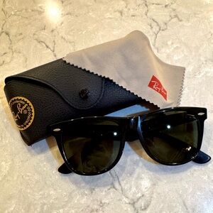B&L Ray-Ban WAYFARER II sunglasses with case
